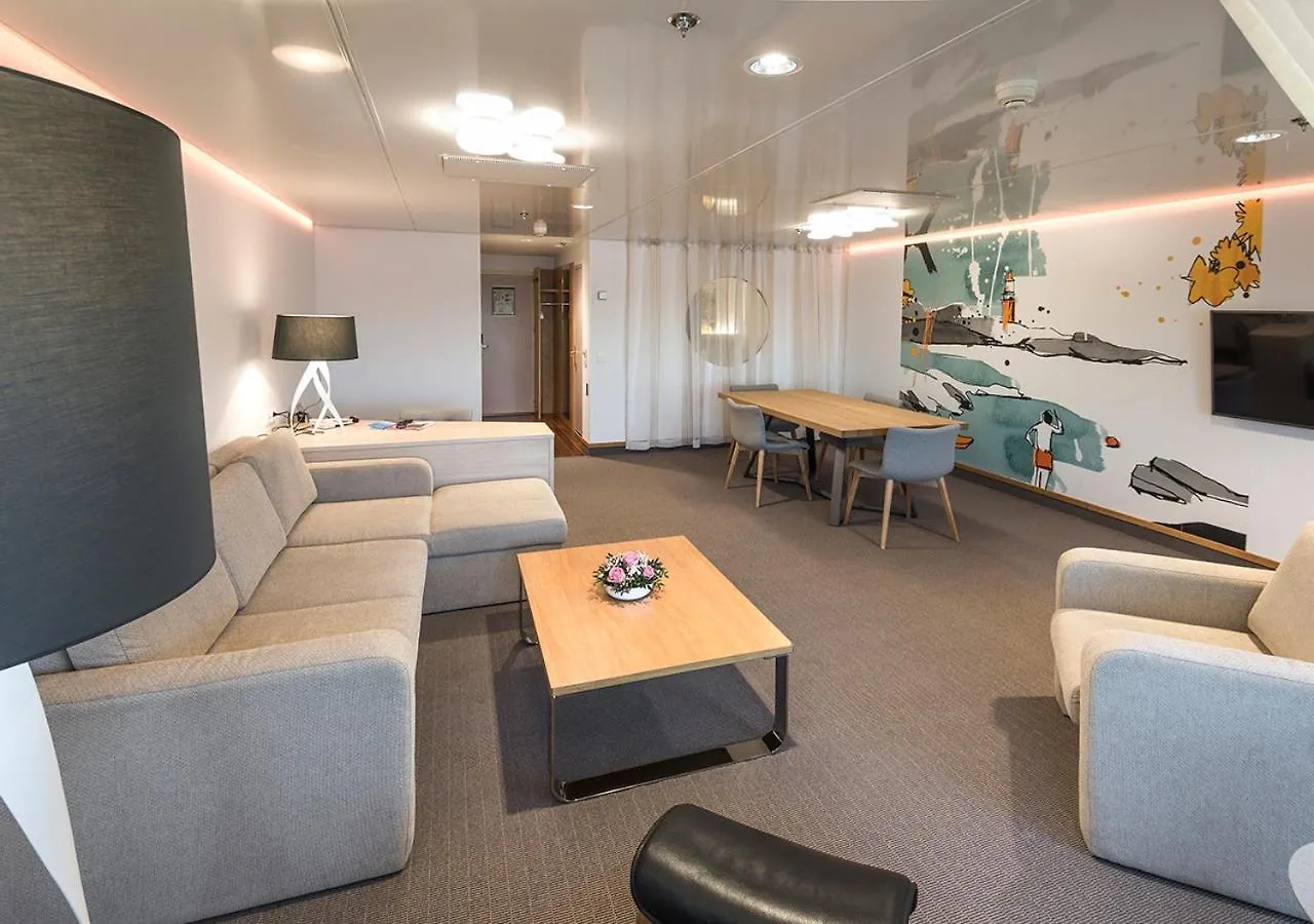 Viking Line Ferry Viking Cinderella - One-Way Journey From Helsinki To Stockholm Hotel Finland