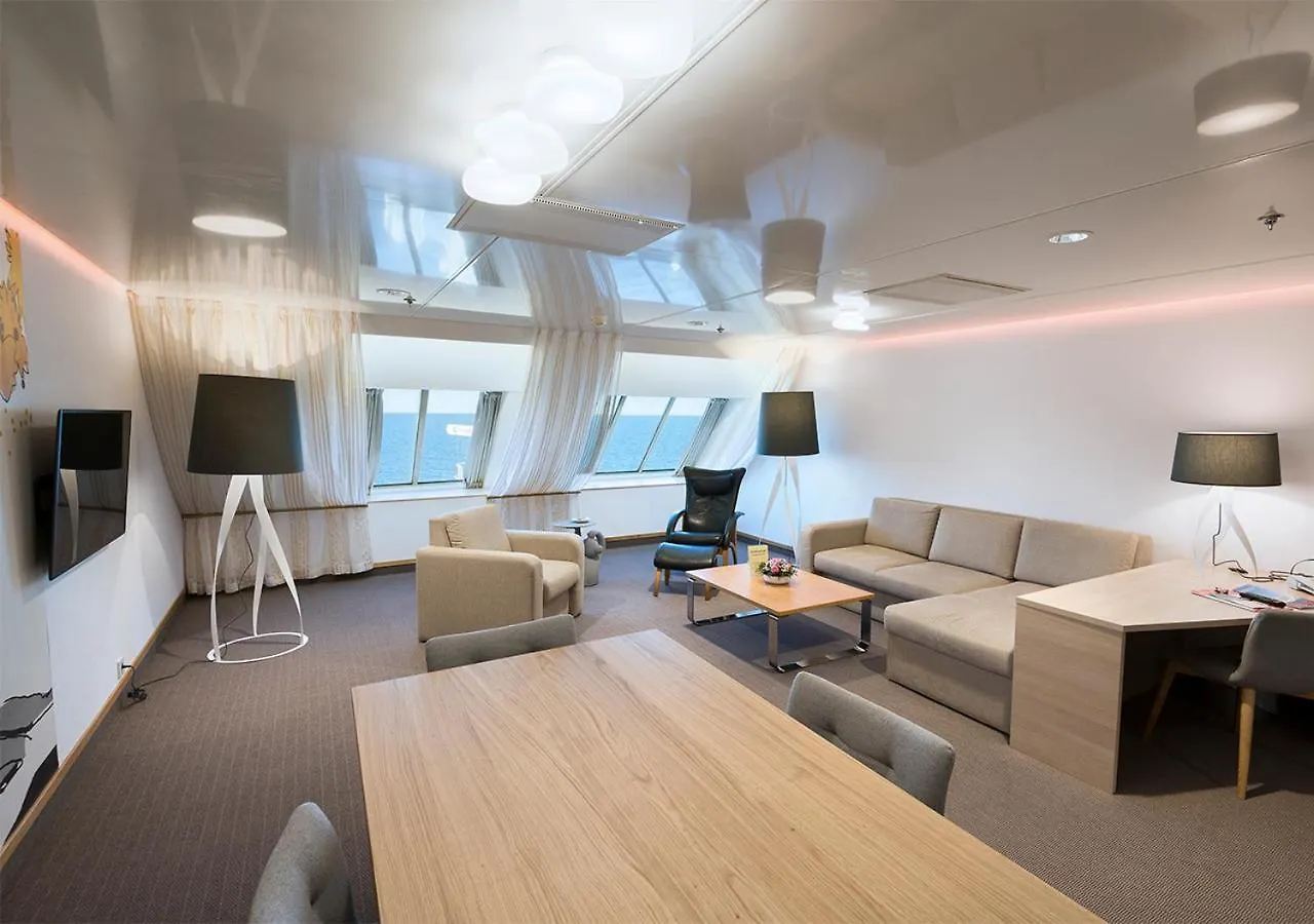 Hotel Viking Line Ferry Viking Cinderella - One-Way Journey From Helsinki To Stockholm 0*,  Finlandia